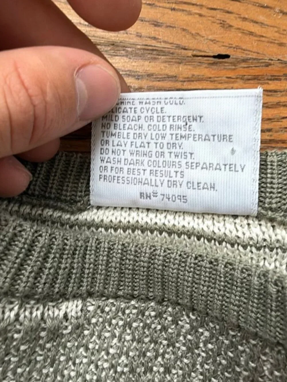 vintage grail Coogi Geometric Knit Sweater Grey/White M Made in Australia